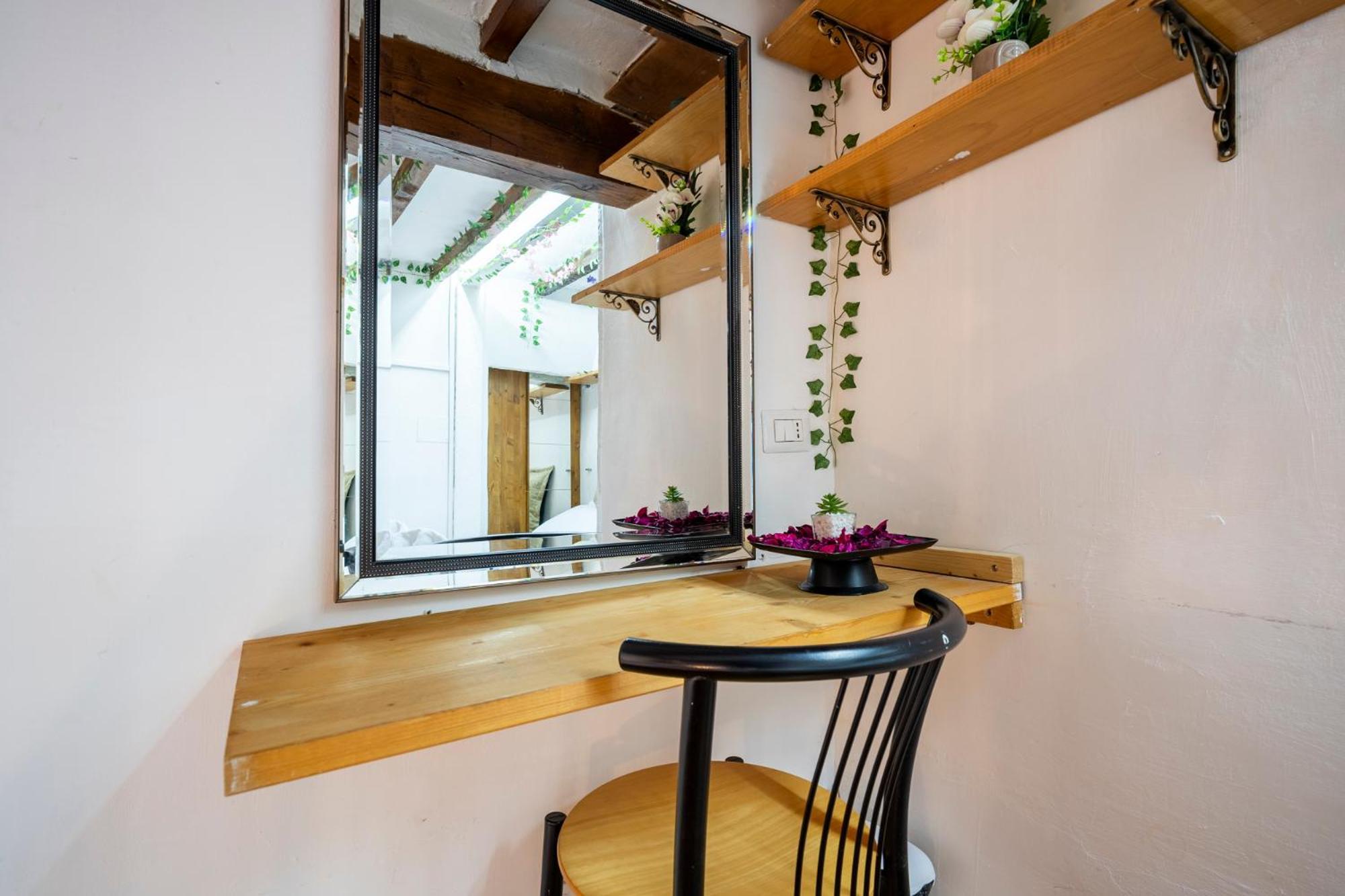 Ferienwohnung 3 - Monolocale Caratteristico E Silenzioso Florenz Exterior foto